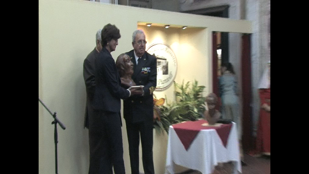 Premio Int. C.Colombo e il Mare – ass. alla cultura comune di Gneova, Amm. Felicio Angrisano, Bruno Aloi