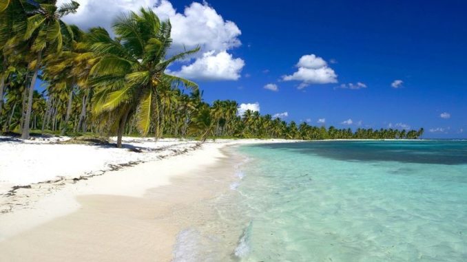 Saona-spiaggia-678x381  