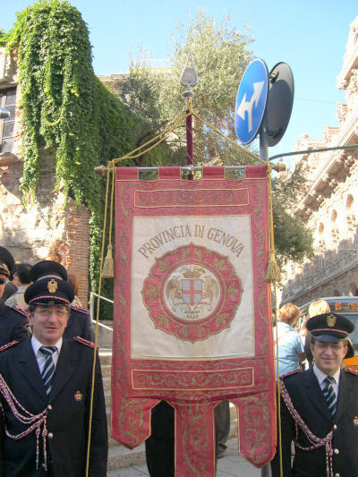 Chiostri-2005-Gonfalone-Provincia 