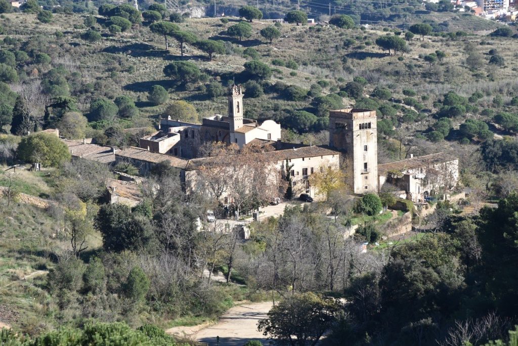 AB-Murtra-panorama-con-il-monastero-1024x683  