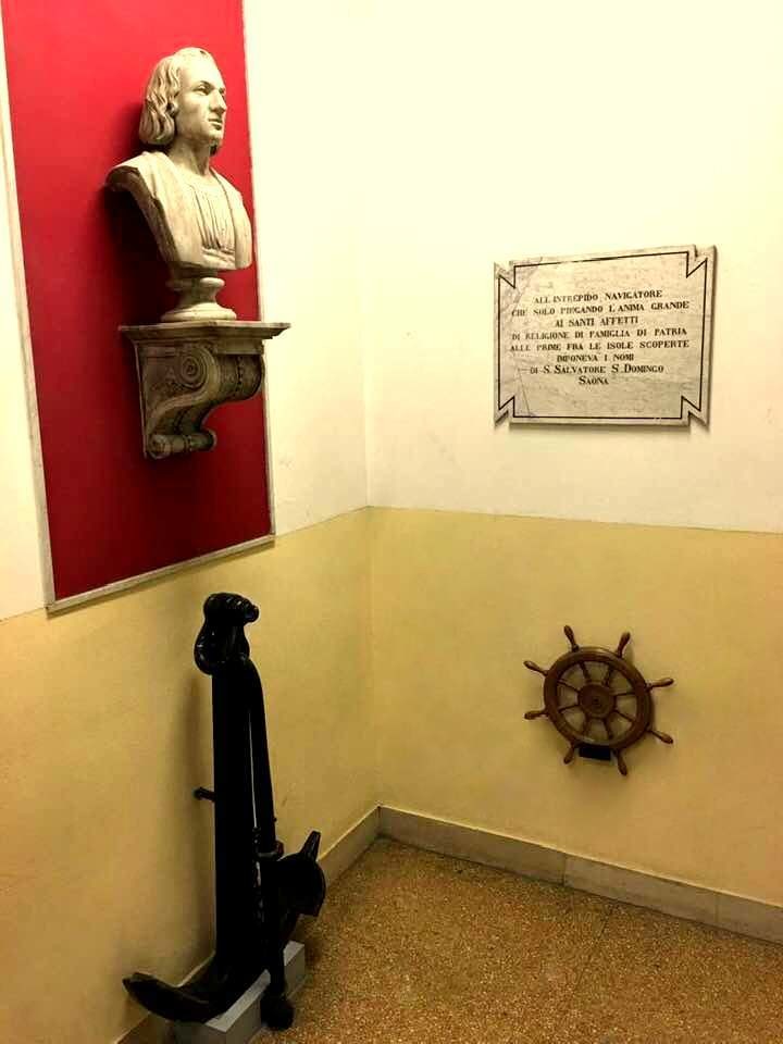 SCUOLA-SV-5 Giovanni Battista Frumento. "Busto marmoreo di Cristoforo Colombo". 1880. SCUOLA-SV-5