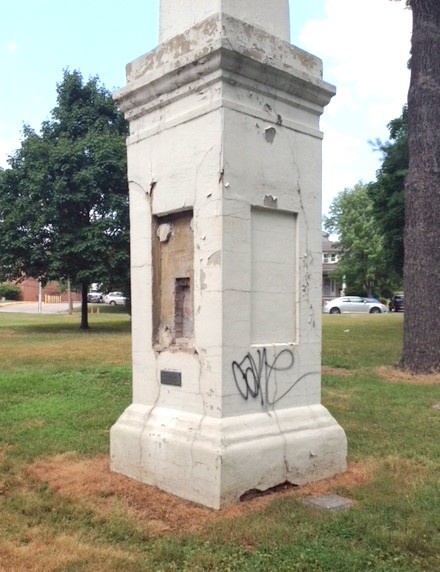 BALTIMORA-DANNI-2017 Il "Columbus Obelisk" di Baltimora. 1792. BALTIMORA-DANNI-2017
