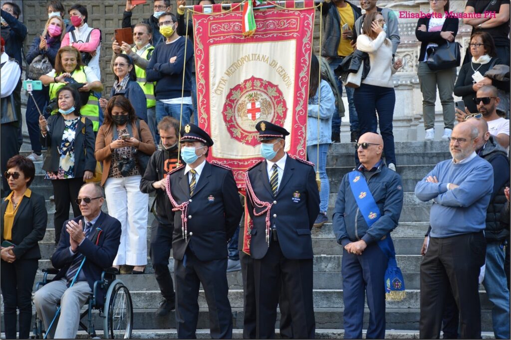 Corteo-2021.-Gonfalone-Citta-Metropolitana-1024x682  